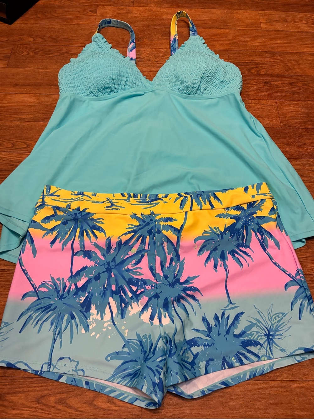 Women’s Turquoise Tankini Top with Tropical Ombre Swim Shorts Size XXL NWOT
